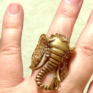 Jewelry - Elephant gold tone with rhinestones elastic ring. Jewelry - Elephant gold tone with rhinestones elastic ring.